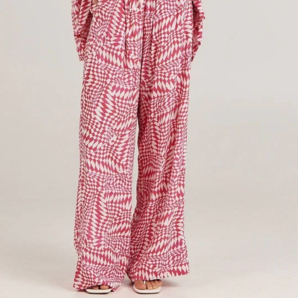 Anthropologie - Carlie Holiday Stylish Pink Geometric Women's Pants